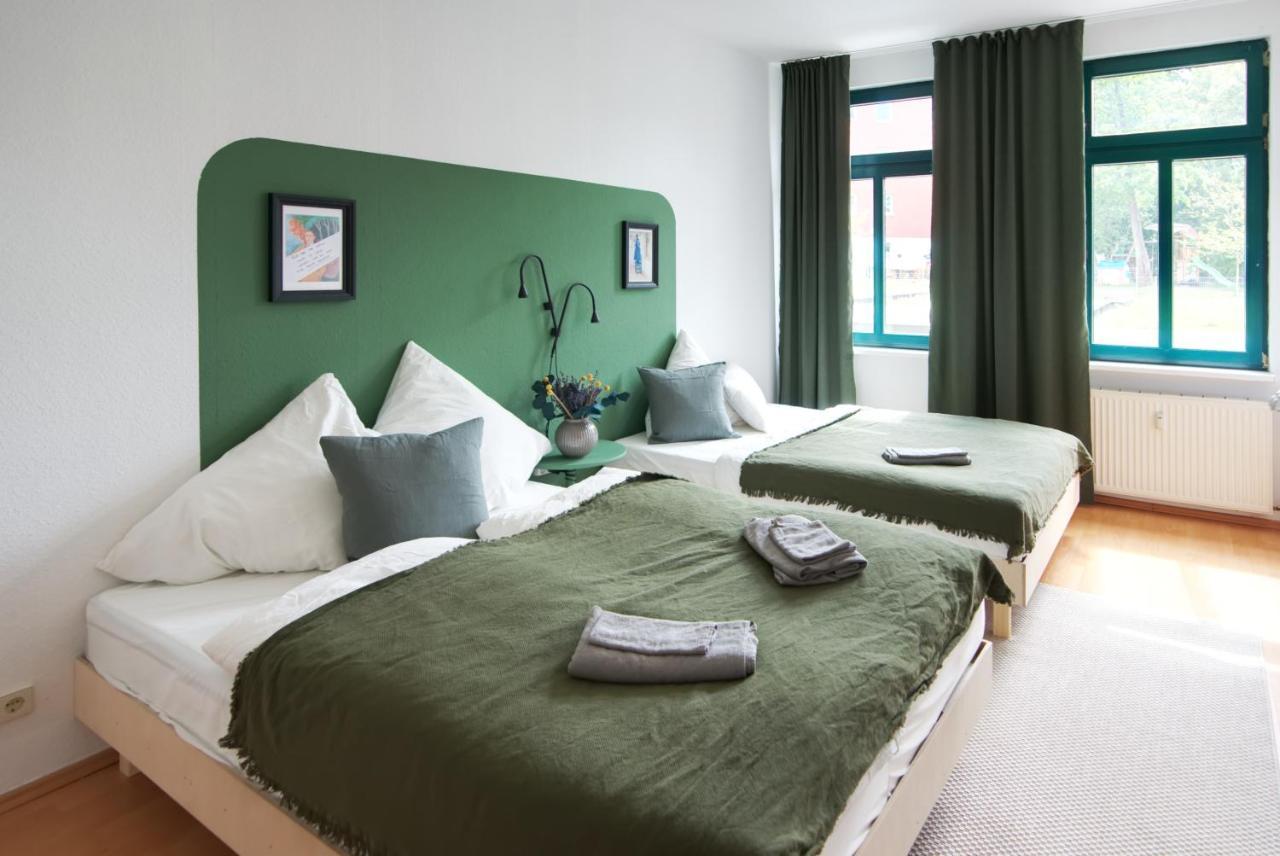 Vonbehling Boutique Apartment Mit 65Zoll Tv Und Designerstuecken Halle  Exteriér fotografie